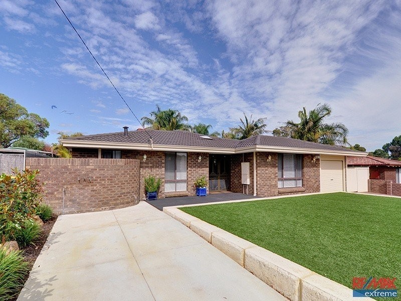 33 Beenong Street, Wanneroo WA 6065