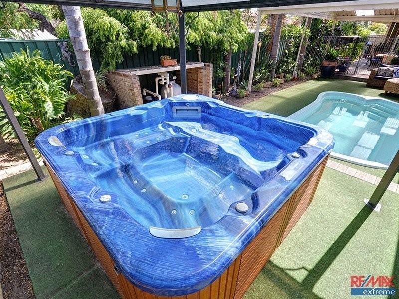 33 Beenong Street, Wanneroo WA 6065