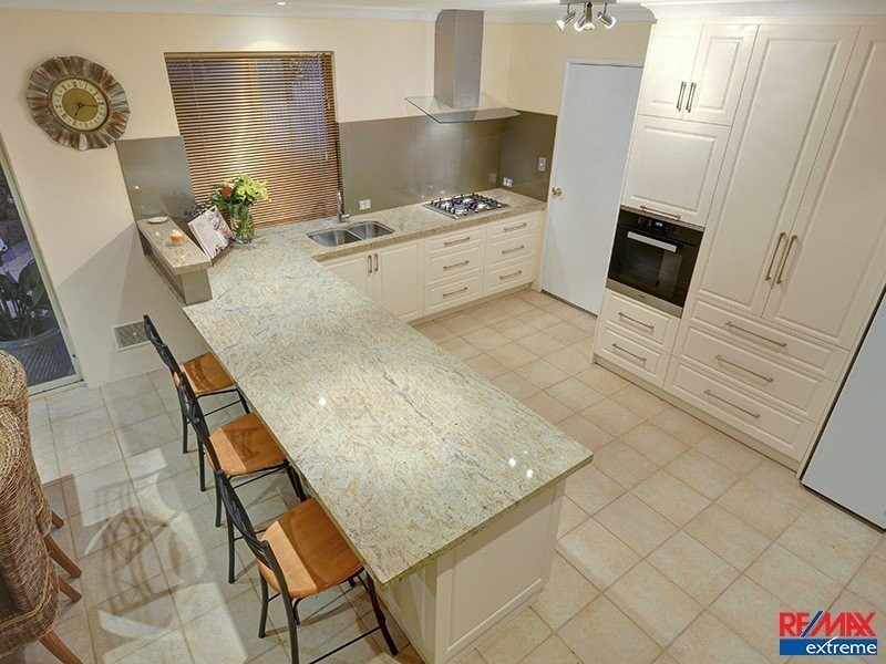 1 Siderno Rise, Hocking WA 6065