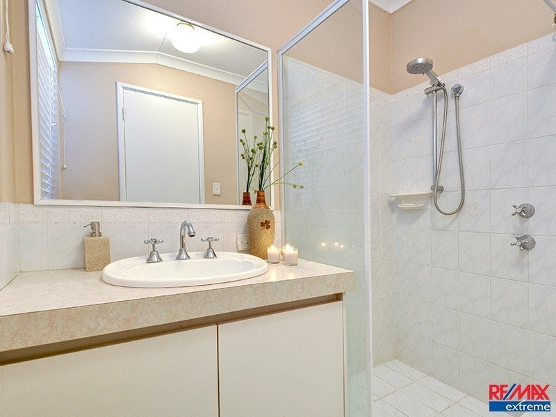 1 Siderno Rise, Hocking WA 6065