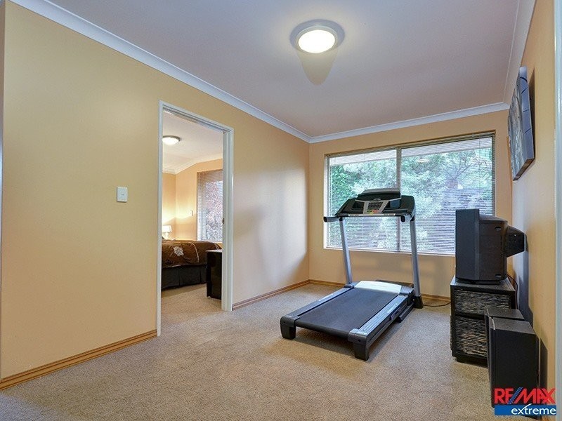 1 Siderno Rise, Hocking WA 6065