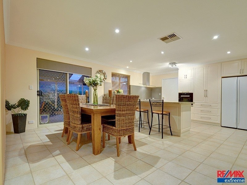 1 Siderno Rise, Hocking WA 6065