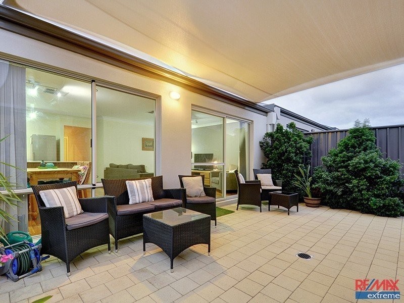 12 Conferta Link, Banksia Grove WA 6031