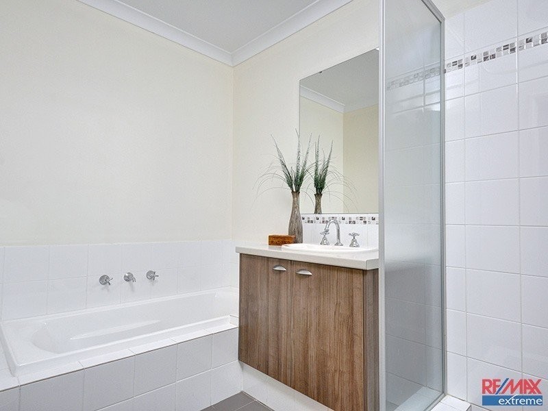 12 Conferta Link, Banksia Grove WA 6031