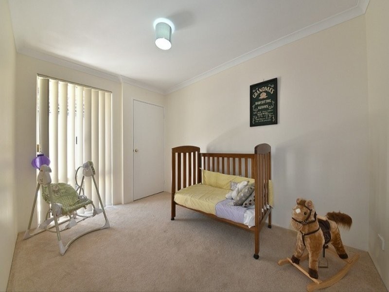 54 Cheriton Drive, Carramar WA 6031