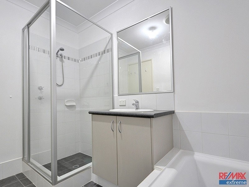 23 Glasshouse Drive, Banksia Grove WA 6031