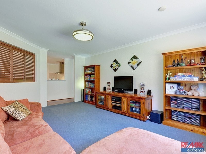 119 East Road, Hocking WA 6065