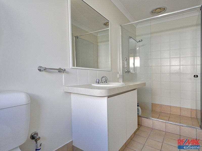 119 East Road, Hocking WA 6065