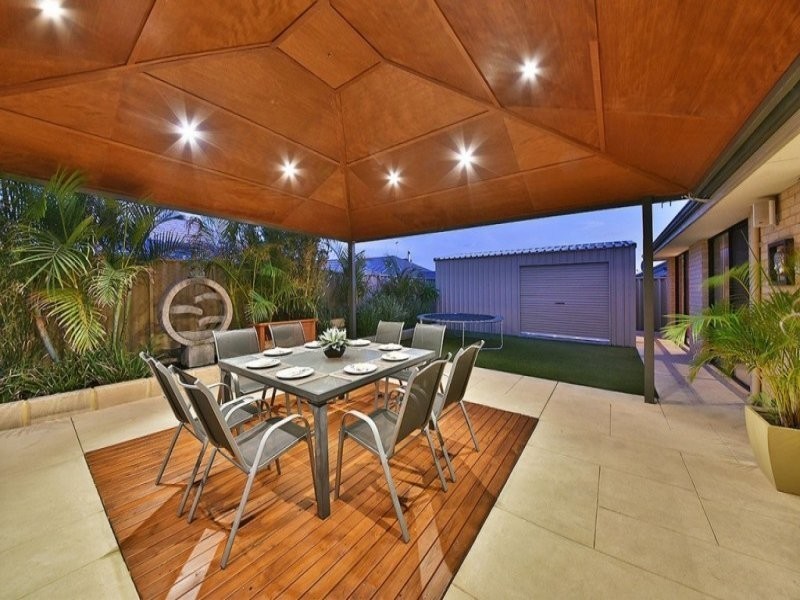 95 Da Vinci Drive, Tapping WA 6065