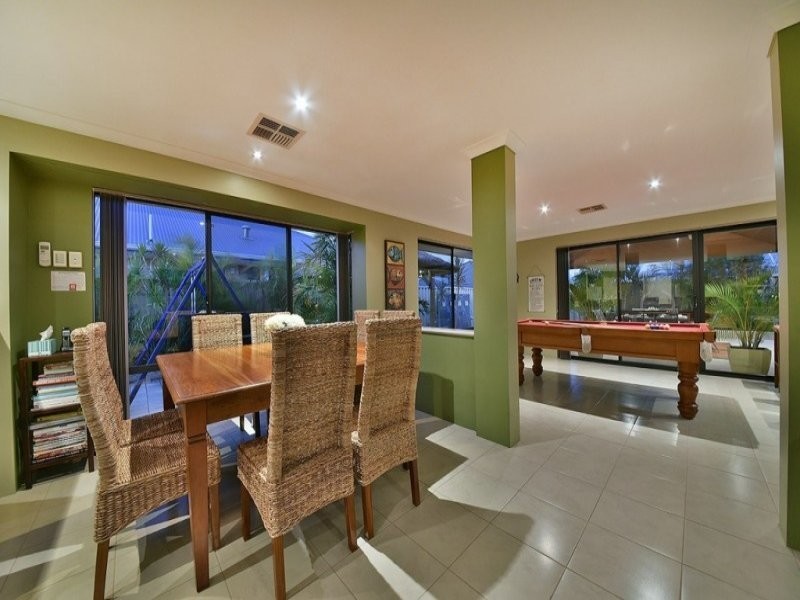 95 Da Vinci Drive, Tapping WA 6065