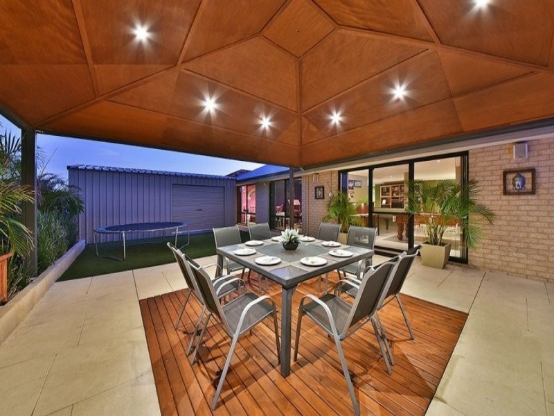 95 Da Vinci Drive, Tapping WA 6065