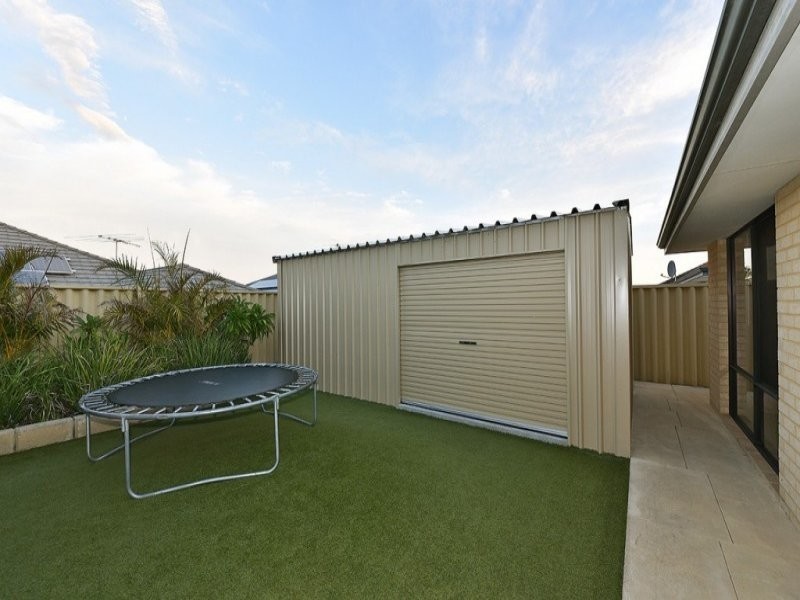 95 Da Vinci Drive, Tapping WA 6065