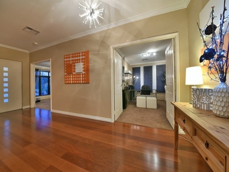 15 Coolidge Gardens, Tapping WA 6065