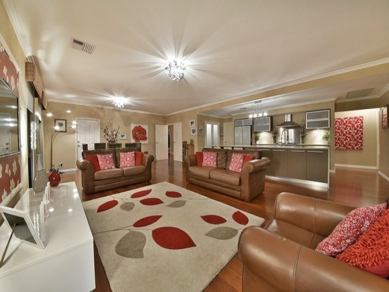 15 Coolidge Gardens, Tapping WA 6065