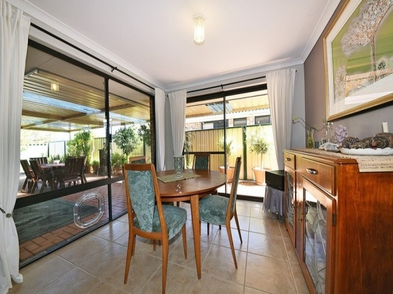 6 Kurnalpi Turn, Wanneroo WA 6065