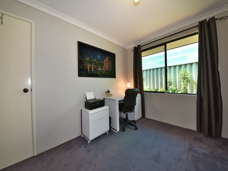 6 Kurnalpi Turn, Wanneroo WA 6065