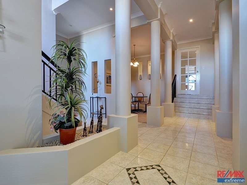 5 Chittering Vista, Pearsall WA 6065