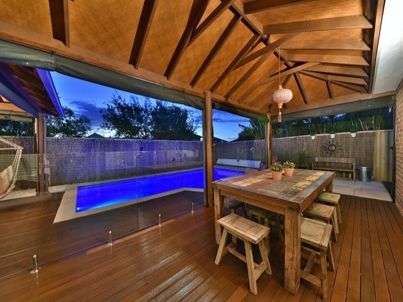 7 Champaigne Drive, Tapping WA 6065