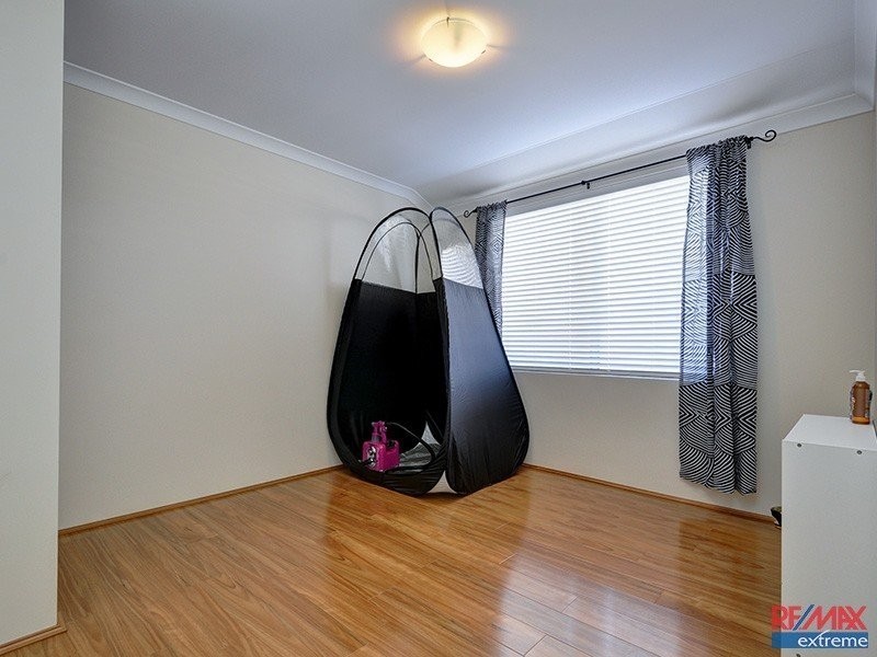 16 Bonnard Crescent, Ashby WA 6065