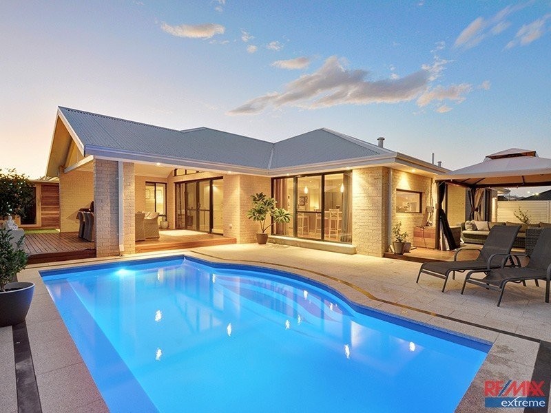 20 Toledo Drive, Hocking WA 6065