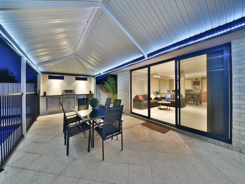 57 Yandella Promenade, Tapping WA 6065