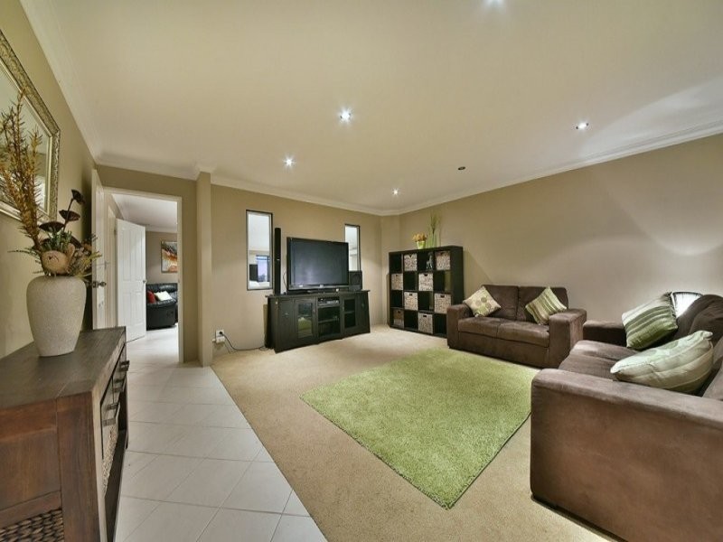 57 Yandella Promenade, Tapping WA 6065