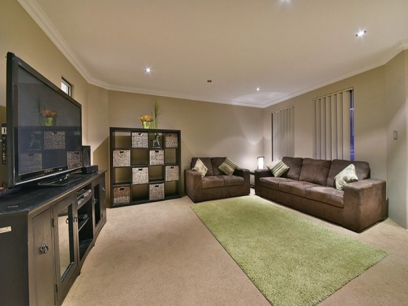 57 Yandella Promenade, Tapping WA 6065