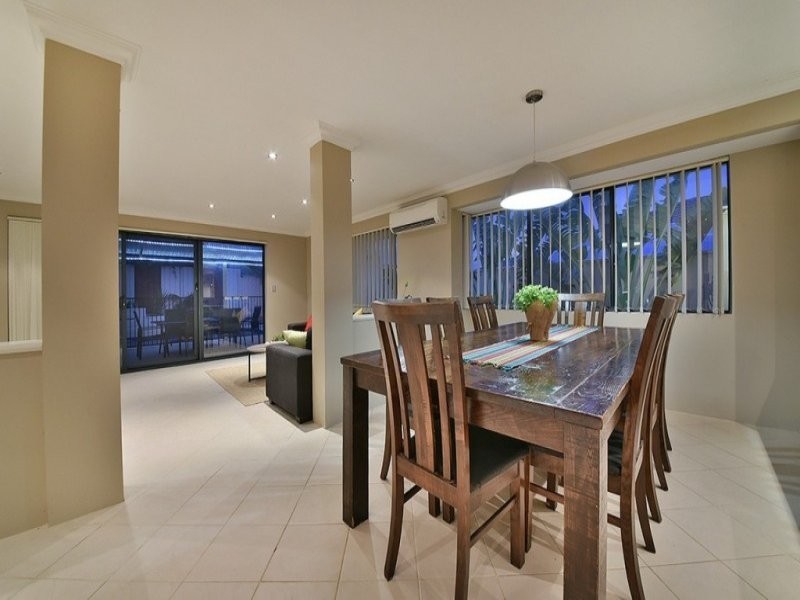 57 Yandella Promenade, Tapping WA 6065