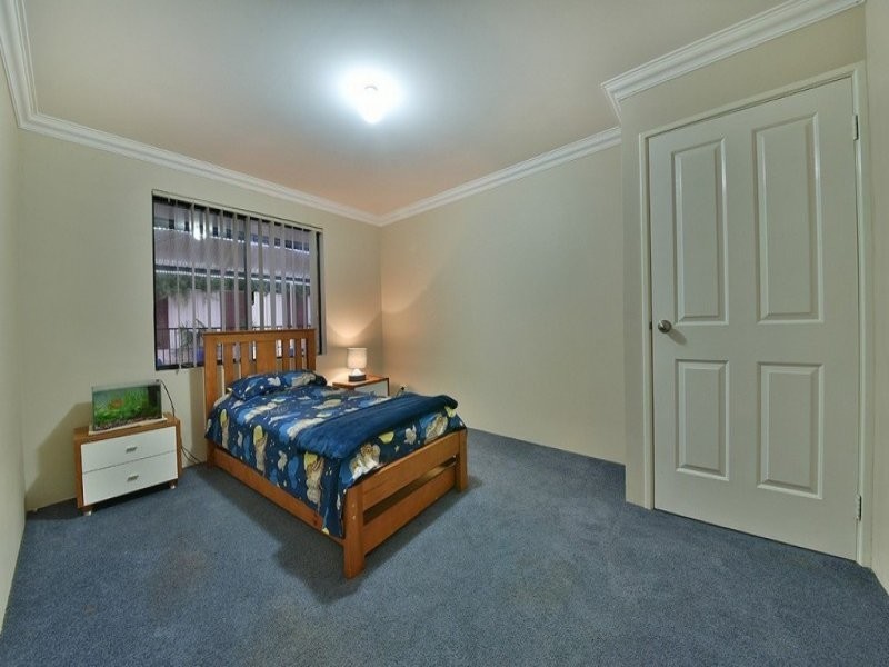57 Yandella Promenade, Tapping WA 6065