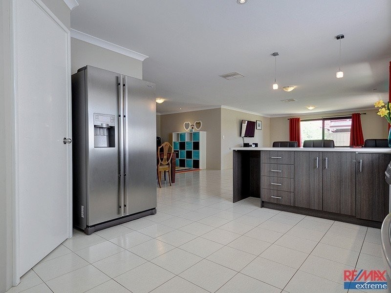 20 Osaka Loop, Hocking WA 6065