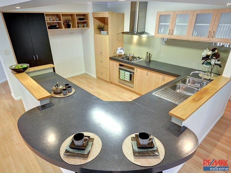 86 Willespie Drive, Pearsall WA 6065