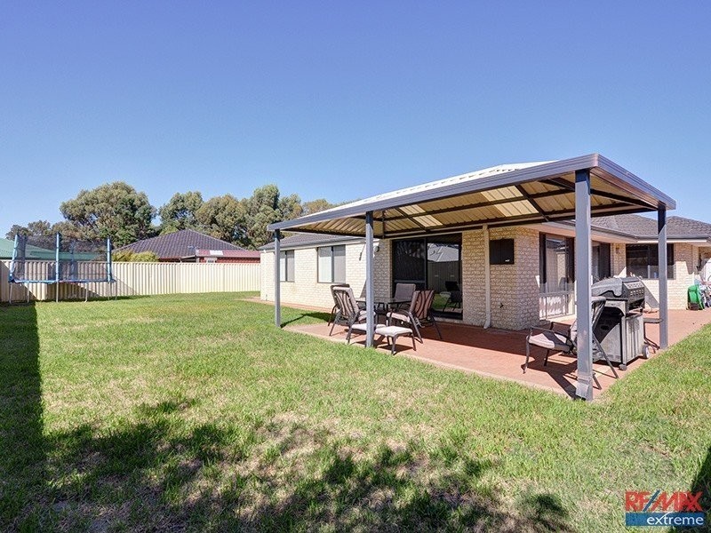 52 Tandara Fairway, Tapping WA 6065