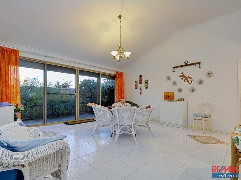 50 Selkirk Drive, Kinross WA 6028