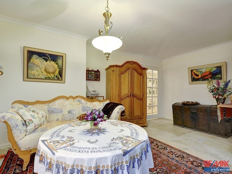 50 Selkirk Drive, Kinross WA 6028