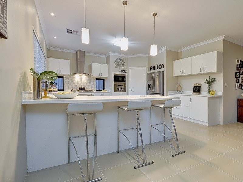 21 Alandale Bend, Banksia Grove WA 6031