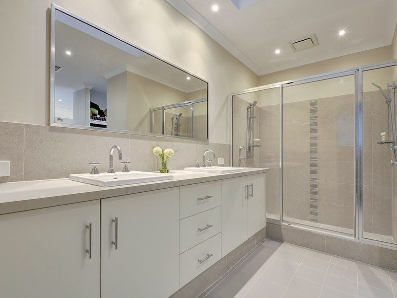 21 Alandale Bend, Banksia Grove WA 6031