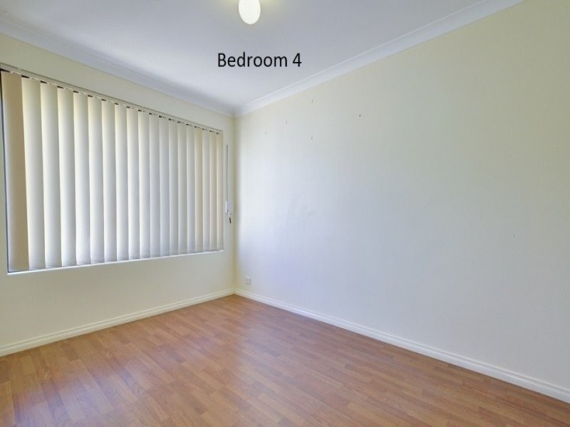 6 Gardneri Way, Banksia Grove WA 6031