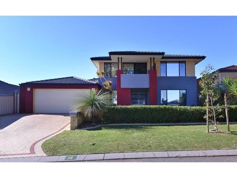 4 Ficarra Way, Sinagra WA 6065