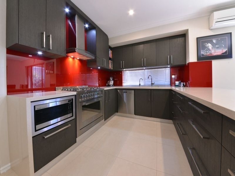 4 Ficarra Way, Sinagra WA 6065