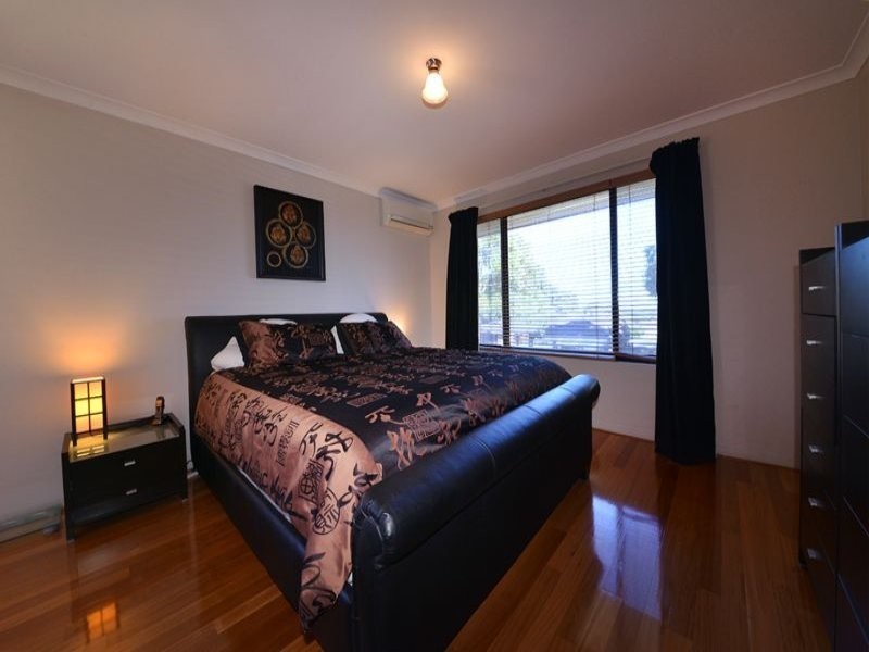 4 Ficarra Way, Sinagra WA 6065