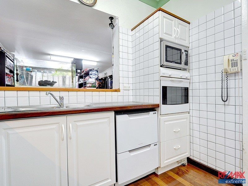 32 Eastdene Circle, Nollamara WA 6061