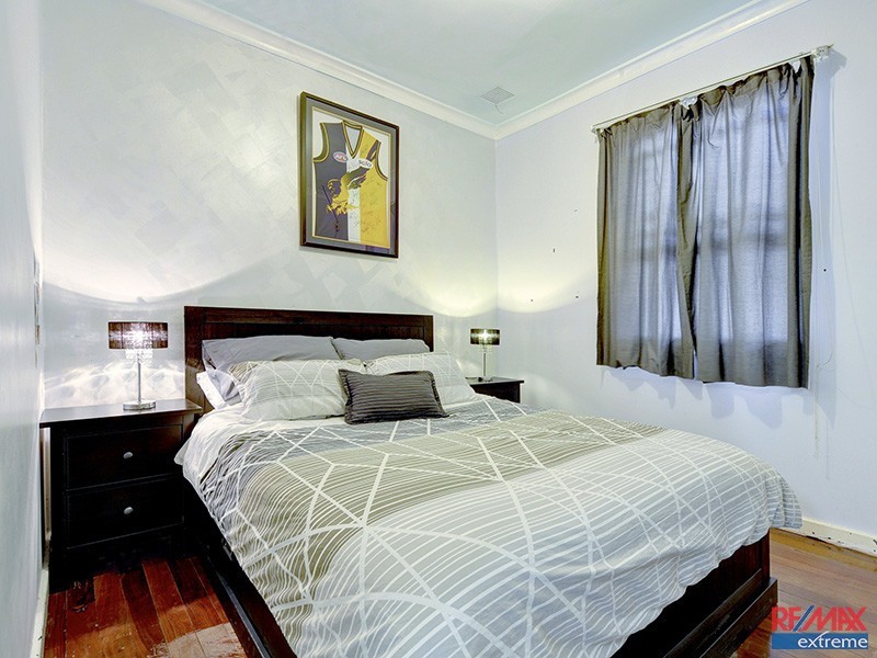 32 Eastdene Circle, Nollamara WA 6061