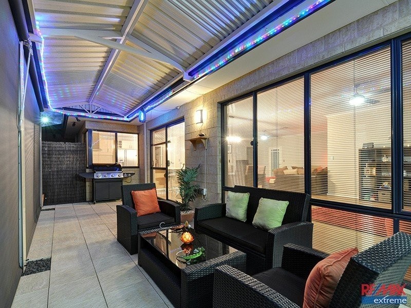 12 Alandale Bend, Banksia Grove WA 6031