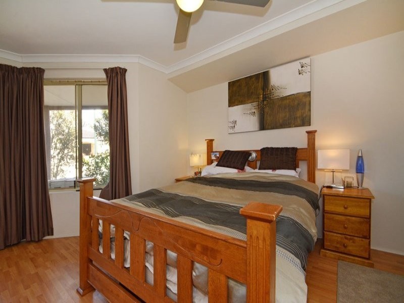 43 Crabtree Street, Alexander Heights WA 6064