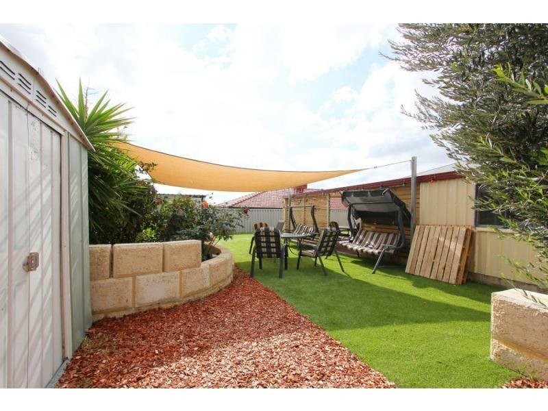 43 Crabtree Street, Alexander Heights WA 6064