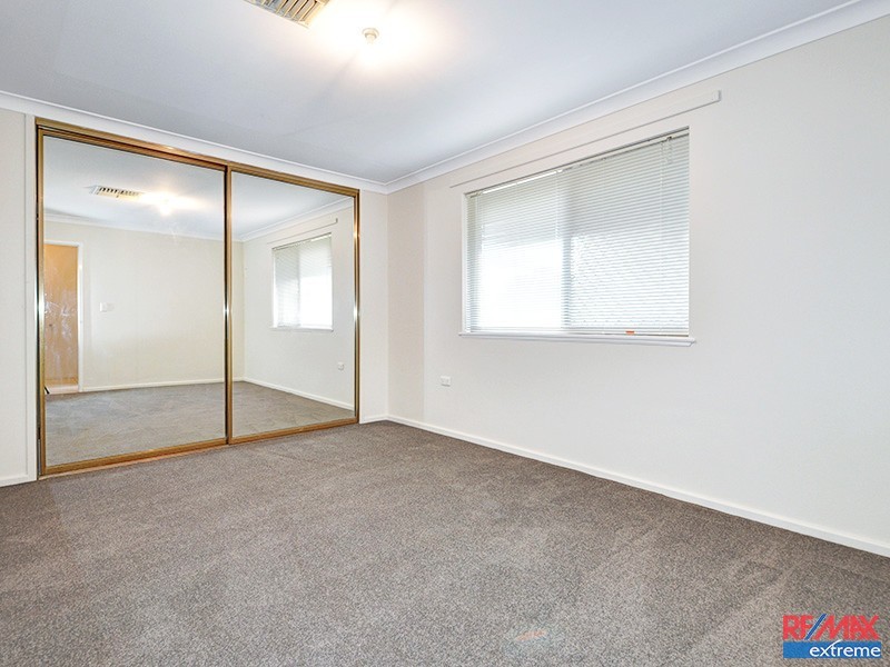 24 Towarda Way, Wanneroo WA 6065