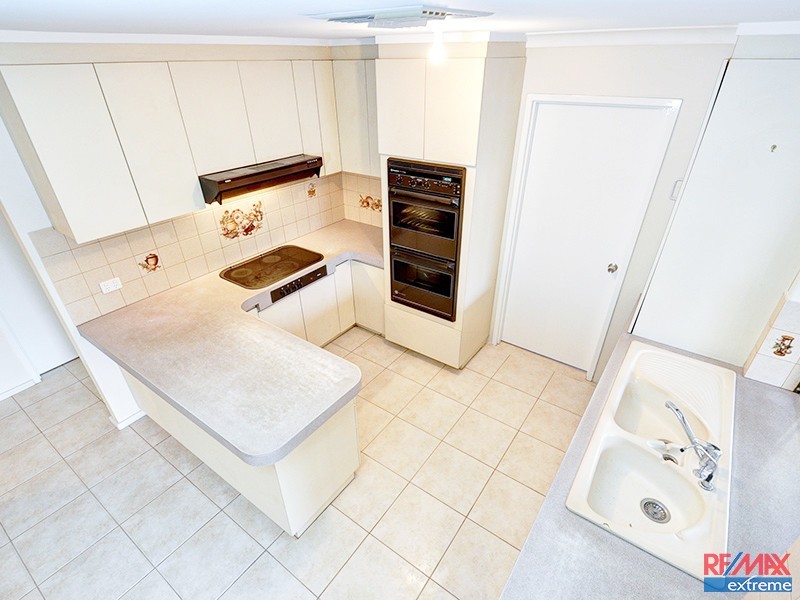 24 Towarda Way, Wanneroo WA 6065