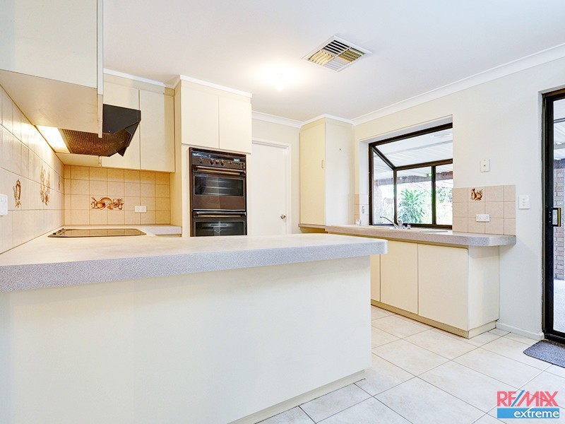 24 Towarda Way, Wanneroo WA 6065