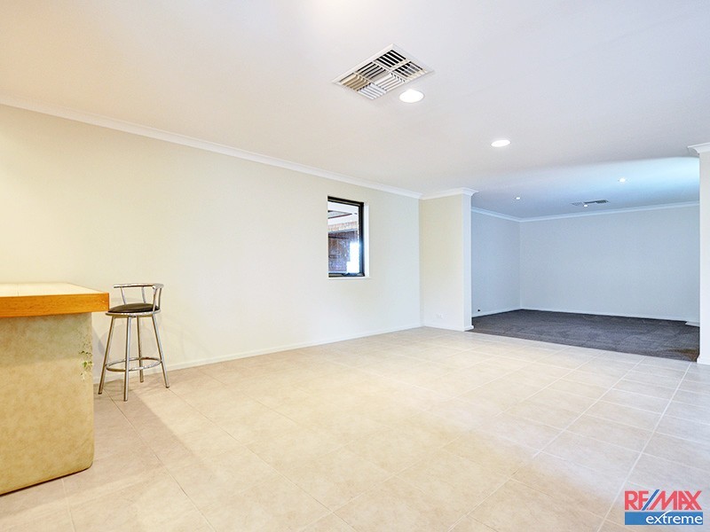 24 Towarda Way, Wanneroo WA 6065