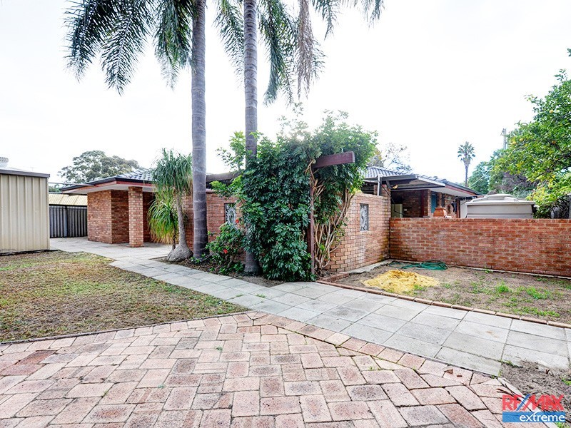 24 Towarda Way, Wanneroo WA 6065